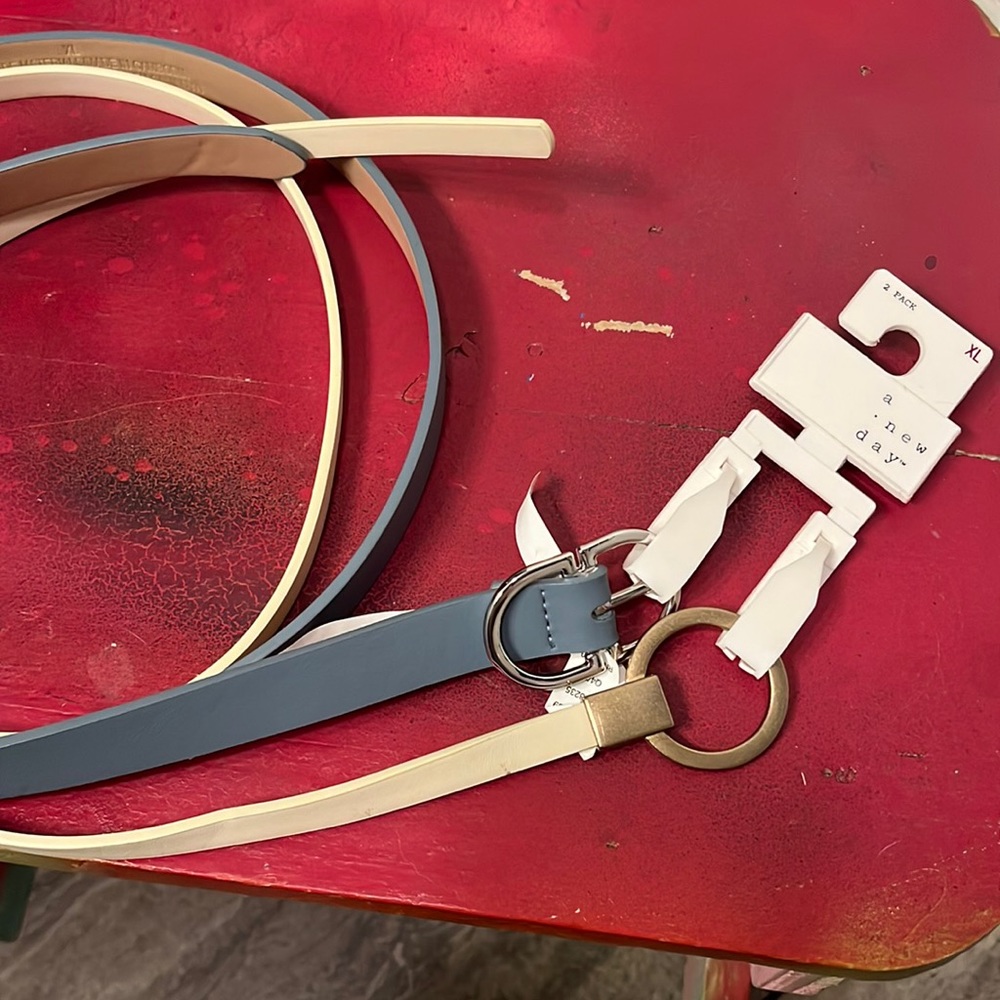X-L lady’s a new day 2 belt set